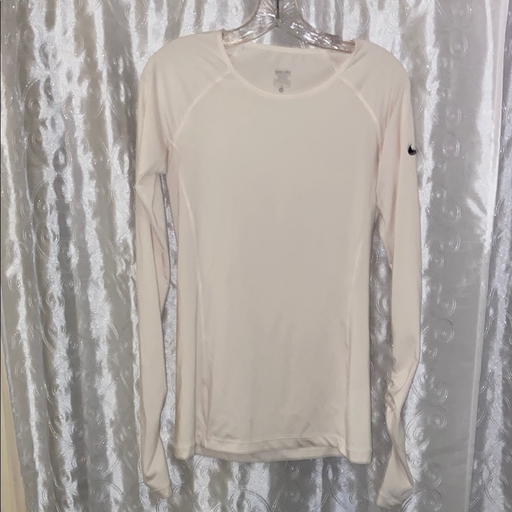 Nike Pro Fitted Long Sleeve T-Shirt Women’s Size Medium 🔥 C1